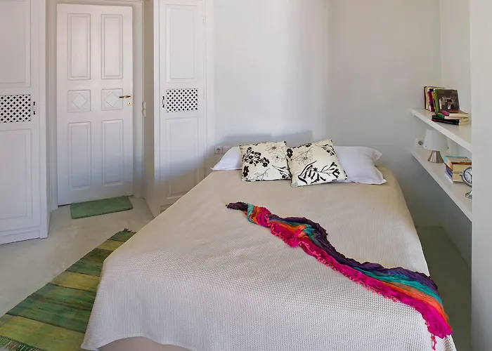 Villa Amalia By Thireon Oia