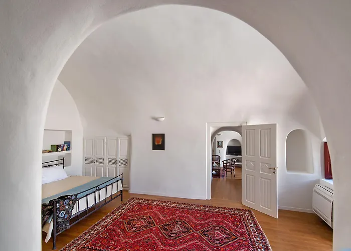 Amalia By Thireon Villa